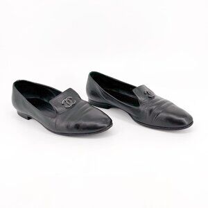 Chanel CC Smoking Loafer Flats Black Leather Size 37.5 US 6.5–7 Women Slip On